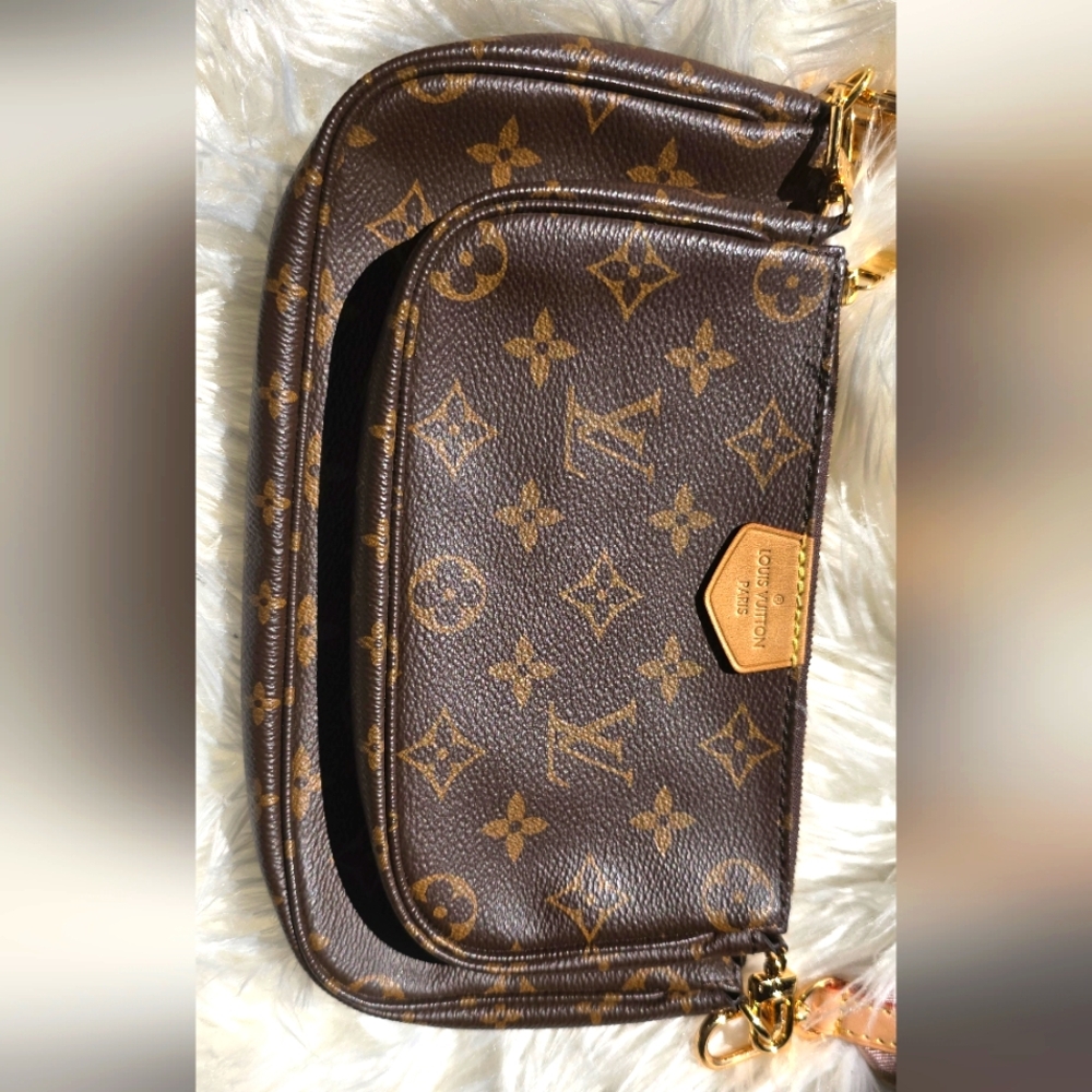 Louis Vuitton Shoulder Bag Multi Pochette Accessoires Monogram Canvas Brown